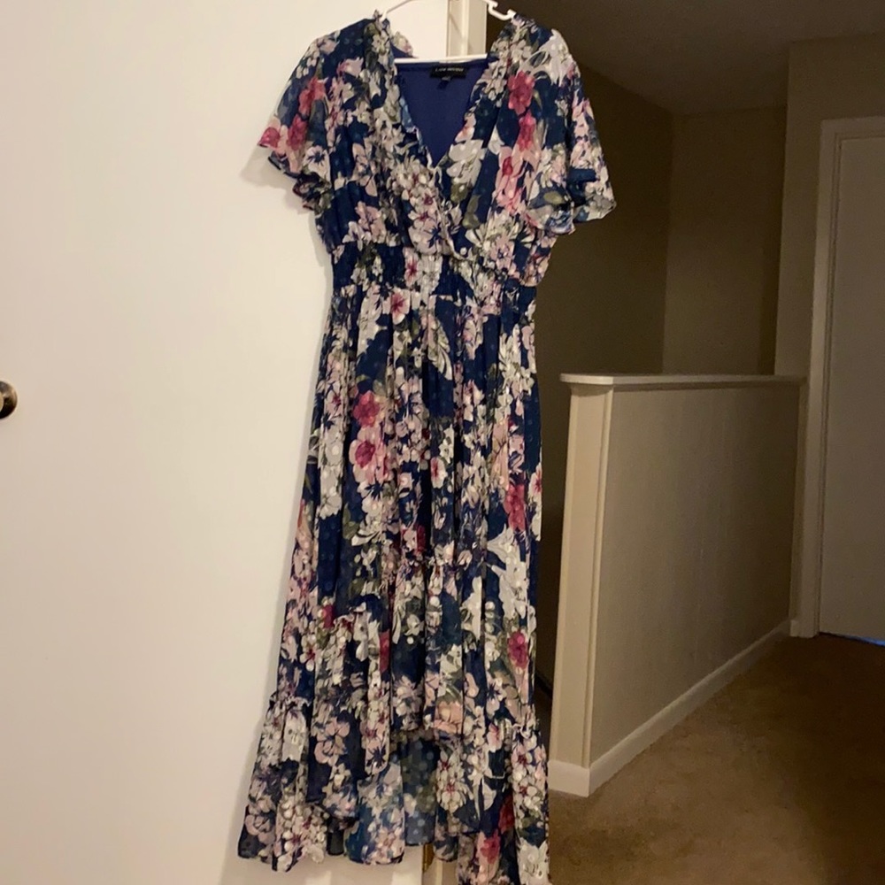 Blue dress with flowers and ruffles